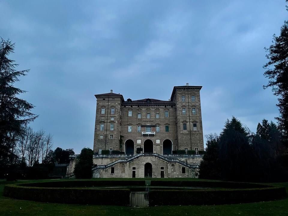 AGLIE' - Arte e Naturalia al Castello