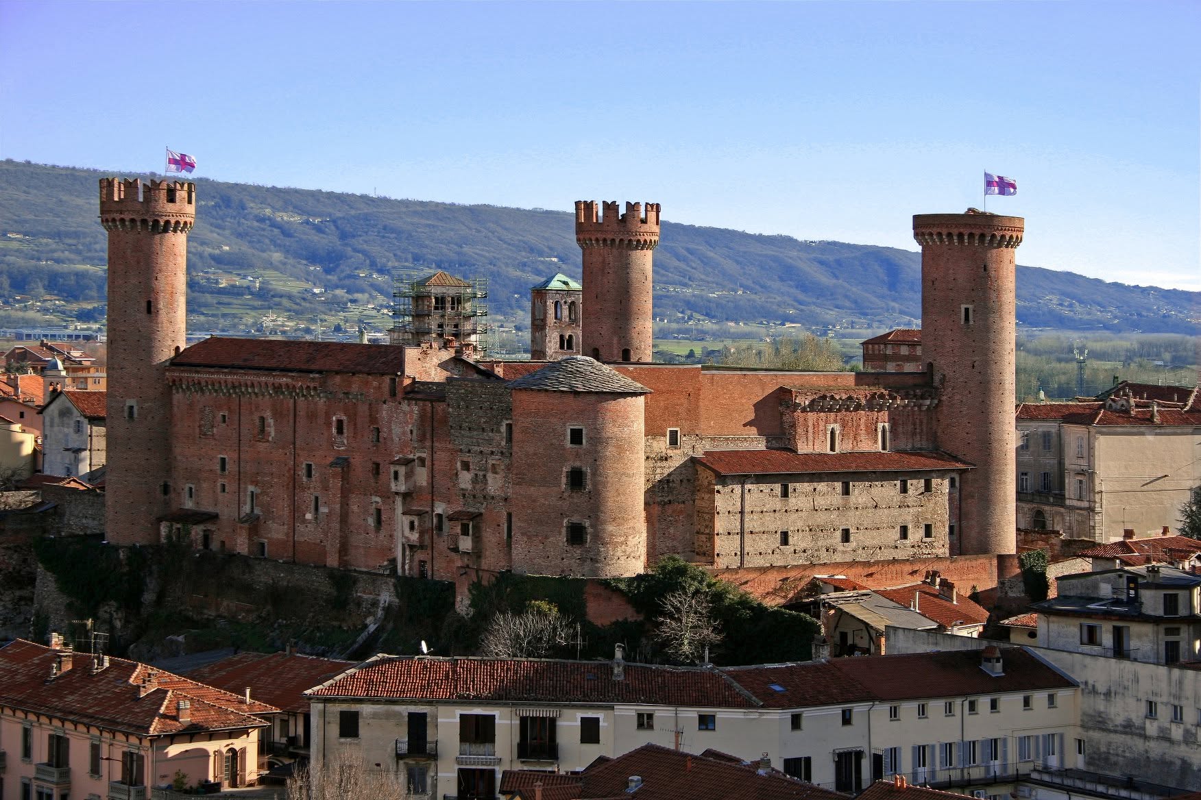 Welcome Tour Ivrea - Alla scoperta del Castello